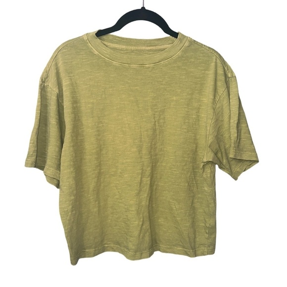 Universal Thread Tops - Crop Top Baggy T-shirt Size Small